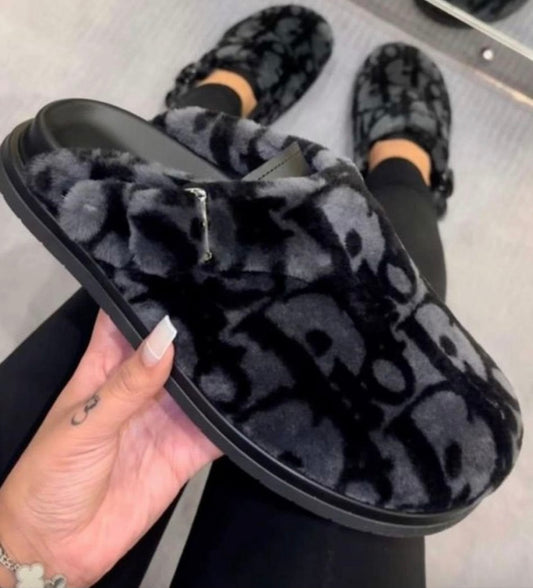 noir cozy slides